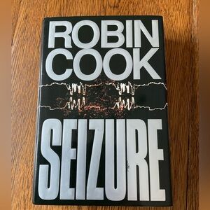 Sale 2 for $8 Robin Cook Seizure Hardback